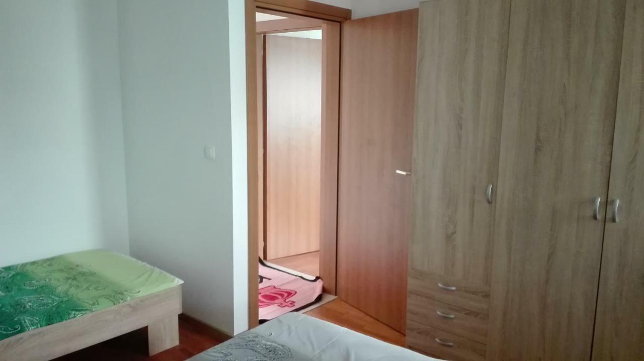 Ferienwohnung Gabriela Nin Exterior foto